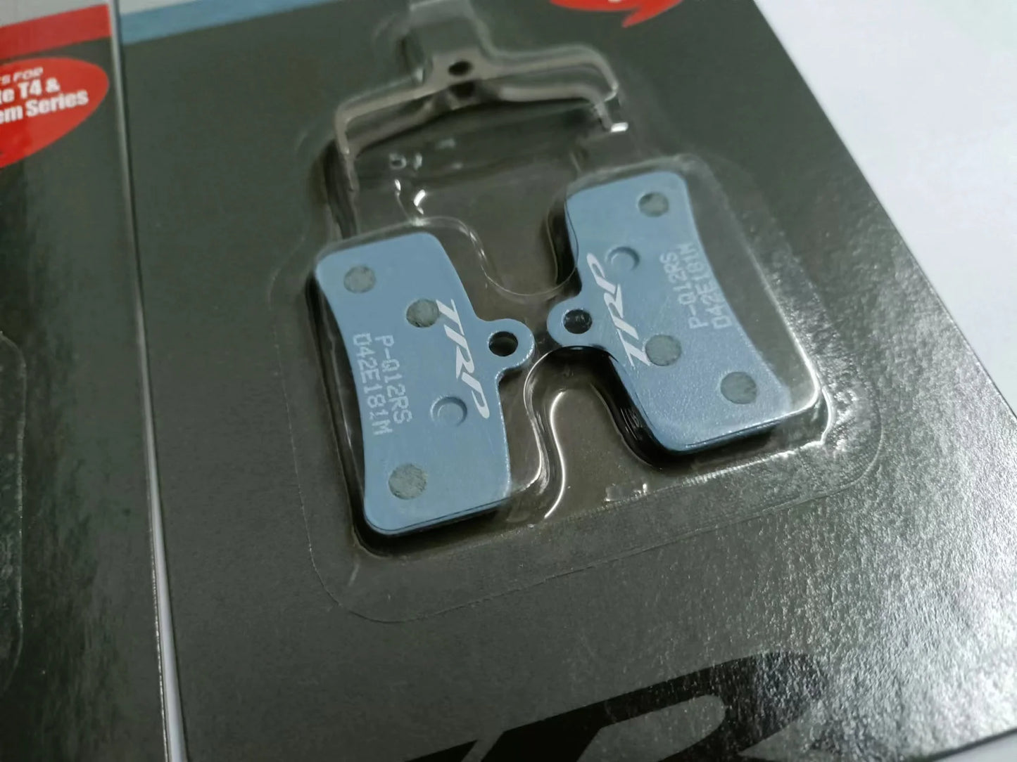 P-Q12RS Resin, Q20.11 Semi-Metallic, Sintered Metallic, 4piston Pads Pad for M843 M807 M846